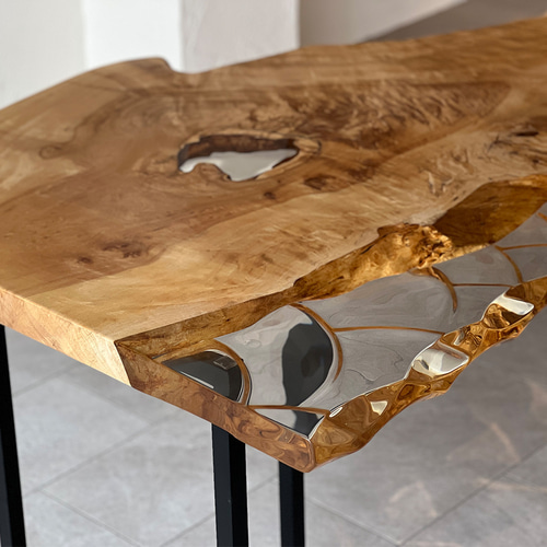 レジンテーブル　トチ　1110×570×50㎜ レジンテーブル トチ 1110×570×50㎜ レジンテーブル トチ 1110×570×