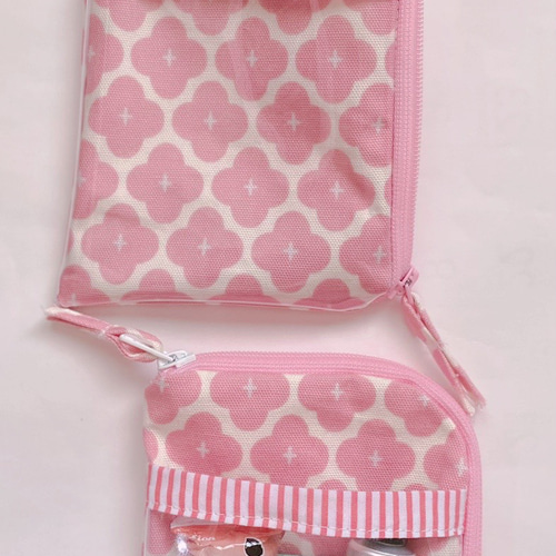同梱無料♡ピンク色ハートのプチポーチ♡キーホルダーやミニ財布