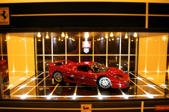 1/18展示4台可・ネオモダン・ディスプレーBOX / スタイリッシュ