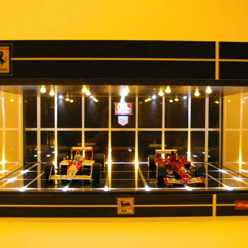 1/18展示4台可・ネオモダン・ディスプレーBOX / スタイリッシュ