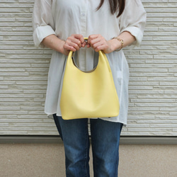 新作日本製　お出かけに最適なサイズ感でマルチに活躍する姫路レザーの トートバッグ Poco=ポコ　選べる13色　 18枚目の画像