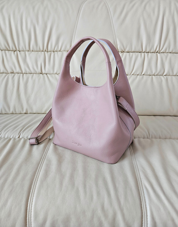 新作日本製　お出かけに最適なサイズ感でマルチに活躍する姫路レザーの トートバッグ Poco=ポコ　選べる13色　 15枚目の画像