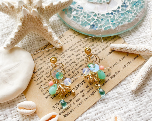 白サンゴ ＆ ブルー アパタイト ピアス ハワイ BellaAnela #501 白サンゴ ＆ ブルー アパタイト ピアス ハワイ BellaAnela #501