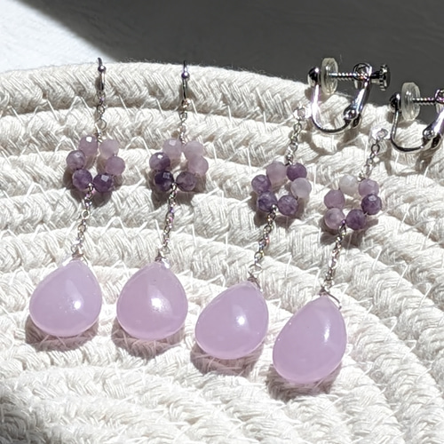 Kaya◆一点物✧パープルアゲートピアス✧14kgf 天然石 ラベンダーアゲート×ライラック翡翠 紫グラデ 痛くなりにくい