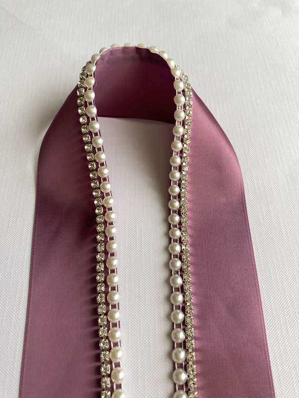 美品✨振袖/パールストーン重ね襟+刺繍半襟セット/パープル 楽天市場】半衿 半襟 振袖 成人式 刺繍 ラメ ストーン 薄紫色地