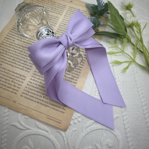 リボン　ヘアゴム♡カノンリボン～long～♡うすーいパープル♡ハンドメイド ゆめかわパープルの垂れリボン ヘアゴム なっぴ 通販 17755125｜Creema