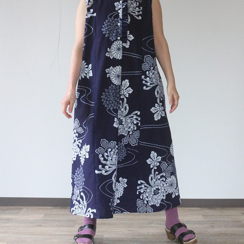 着物リメイクノースリーブワンピース＆羽織 𓍼𓅯𓂃𓈒𓂂𓏸𓍼𓅯𓂃𓈒𓂂𓏸𓍼𓅯𓂃𓈒𓂂𓏸𓍼𓅯𓂃𓈒𓂂𓏸𓍼𓅯𓂃𓈒𓂂𓏸