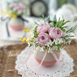 ひな祭り アレンジメント 造花❣️めーちゃん❣️２つセット‼️ ひな祭りのアレンジメント／Gift de お花屋さん