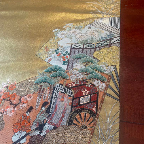 2643 豪華刺繍の袋帯で作った正絹テーブルランナー 海外へのお