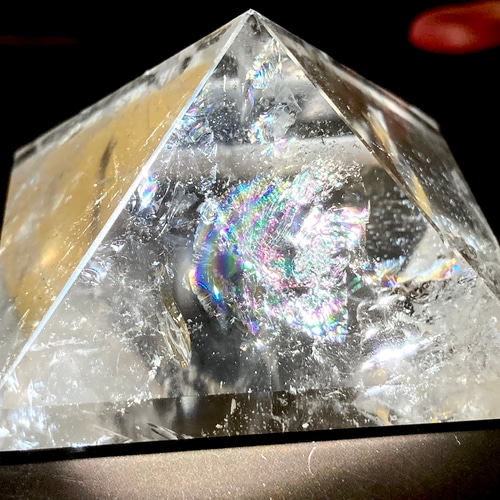 大宇宙との融合✨】レインボーピラミッド神聖幾何学クリスタル水晶