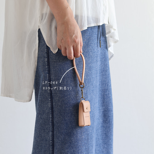 ちょこんと立つキーケース 被せ付き LF-023 ヌメ革ALL レザーキー