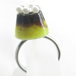 今日一日の「お疲れ様」を、自分にしてあげたいから、クォーツを開けてプリンを食べよう♪(創作リング)SR875 4枚目の画像