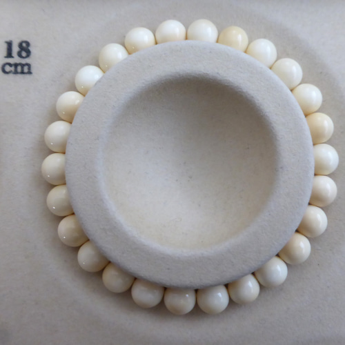 鯨歯　マッコウ鯨　ブレスレット　18㎝ マッコウクジラ歯 ブレスレット 18cm【7.5ミリ玉】 ブレスレット
