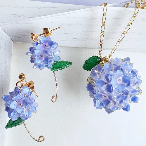 紫陽花(アジサイ)のネックレス ピアス（スタッド・一粒） Sei.w 通販