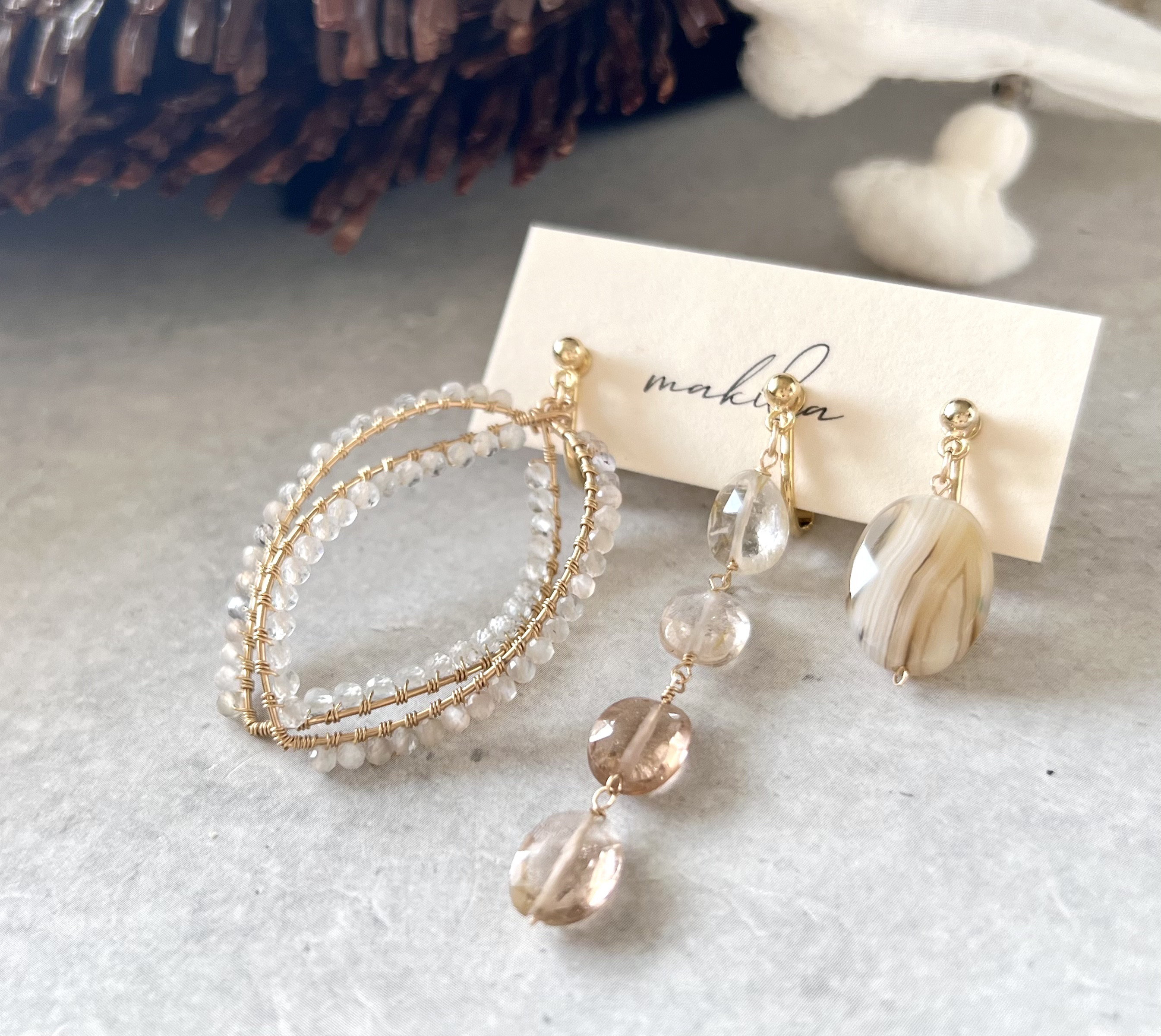 【再販】3WAYアシンメトリーイヤリング／ピアス【モスアゲート＆ブラウントパーズ＆ブラウンムーンストーン】