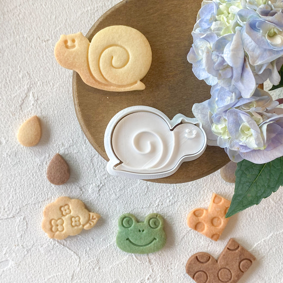 【かたつむり】クッキー型/かわいい/プレゼント/ギフト/おしゃれ/誕生日/お祝い/アジサイ/梅雨/カタツムリ/クッキー 人気・おすすめ｜多用途・生活用品におすすめ 口コミ人気 即納
