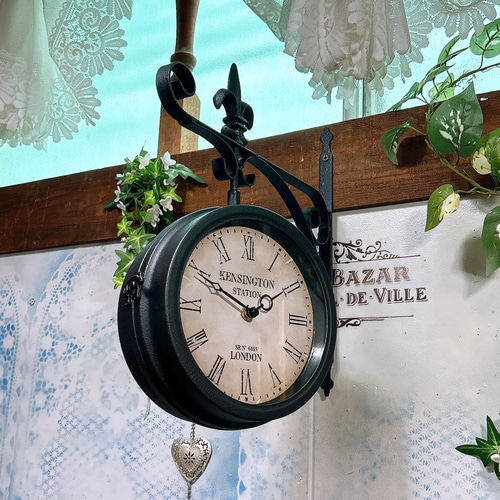 アンティークな部屋 両面式 壁掛け時計（回転型⑥） ウォールクロック