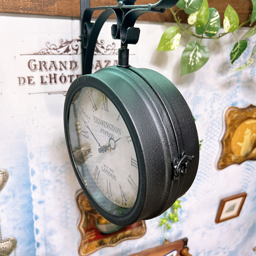 アンティークな部屋 両面式 壁掛け時計（回転型⑥） ウォールクロック