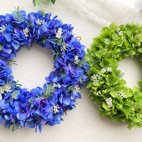 ブルーグリーンの紫陽花に小花をちらしたアーティフィシャルフラワー