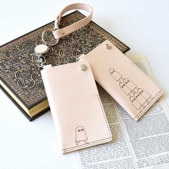 本革 リールストラップ付き カードケース 【メジェド神】 ヌメ革