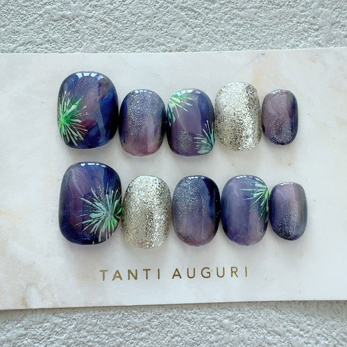 【オーダー専】 浴衣 花柄 ネイルチップ 水色 淡色 青 ブルー 蝶々 和 夏 オーダー専】 浴衣 花柄 ネイルチップ 水色 淡色 青 ブルー 蝶々