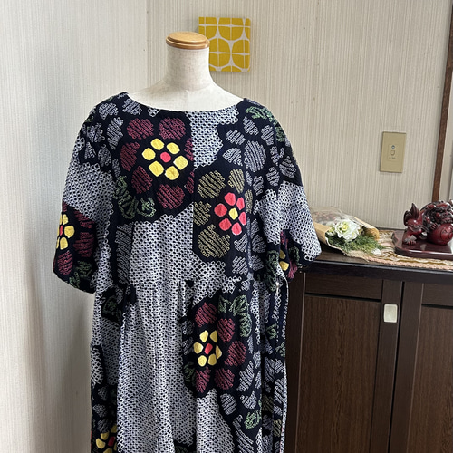 有松絞りワンピース 絞り浴衣 レトロ 藍白 ゆったりサイズ 木綿