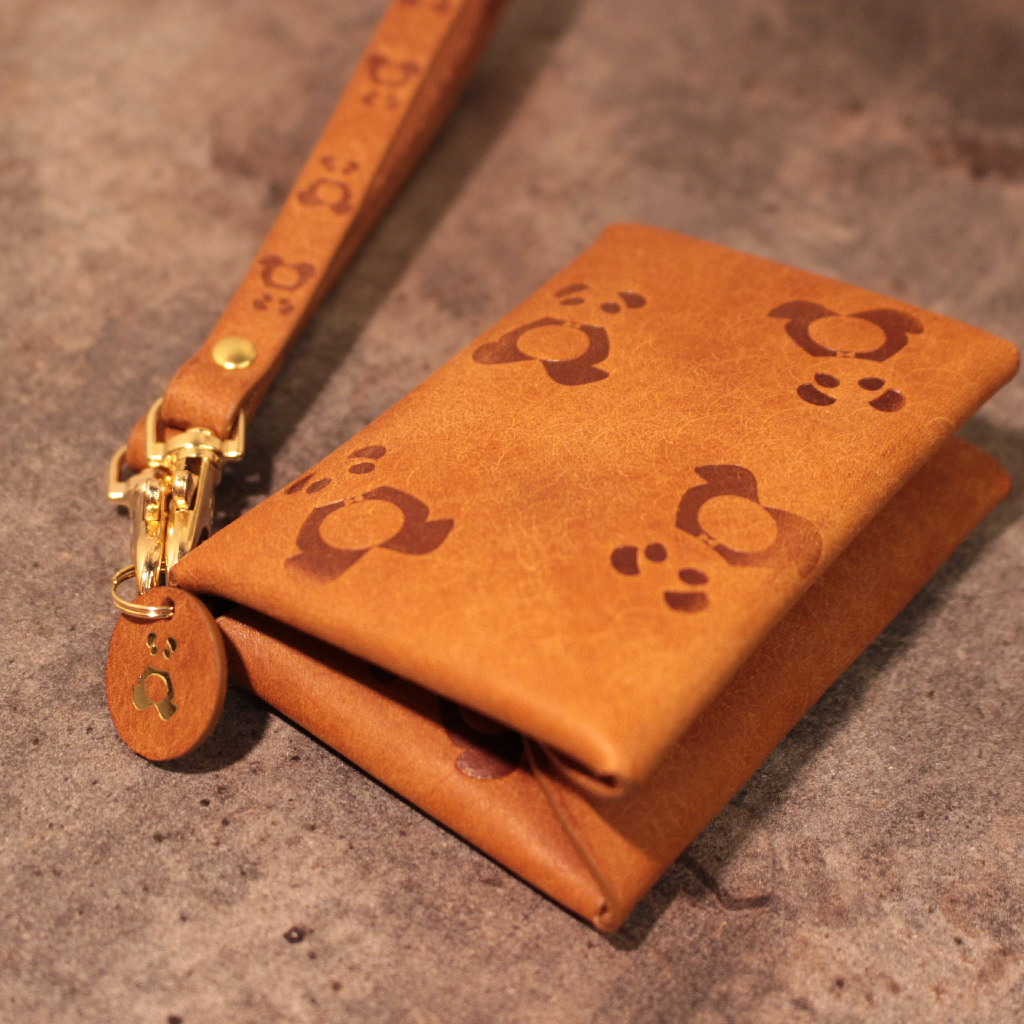 超希少　ブルガリ　ブランド　ブラウン　パスケース　クロコダイル　定期入れ　小物