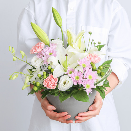 お供え花　仏花　クレマチスと百合アレンジ お供え花仏花造花アレンジクレマチス