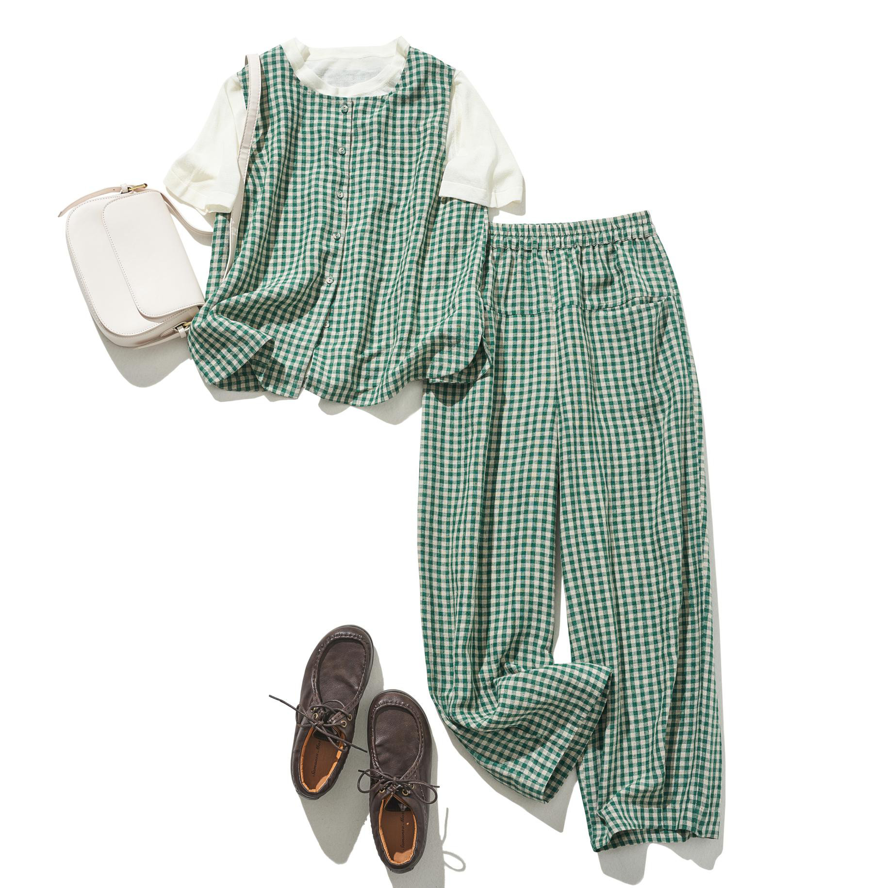 清涼感のあるナチュラルな雰囲気のリネンパンツ　ロングパンツ　チェック柄緑色　240520-2