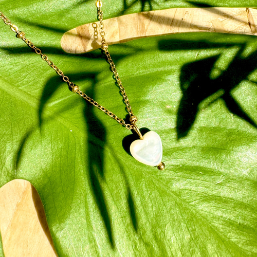 高品質AAAランク＊マザーオブパール【1粒ハートネックレス】選べる