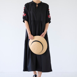 ﾓﾘﾉｶﾞｯｺｳ シワになりにくい エスニック刺繍ワンピースドレス(ブラック)｜mg-op18-bk 5枚目の画像