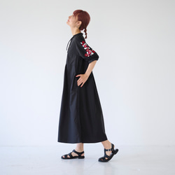 ﾓﾘﾉｶﾞｯｺｳ シワになりにくい エスニック刺繍ワンピースドレス(ブラック)｜mg-op18-bk 9枚目の画像