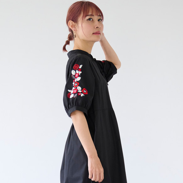 ﾓﾘﾉｶﾞｯｺｳ シワになりにくい エスニック刺繍ワンピースドレス(ブラック)｜mg-op18-bk 4枚目の画像