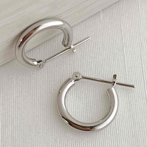 14金【2×13mm 定番フープピアス】ホワイトゴールド 刻印入 新品 ！ 地金＊14金【2×13mm 定番フープピアス】ホワイトゴールド 刻印入