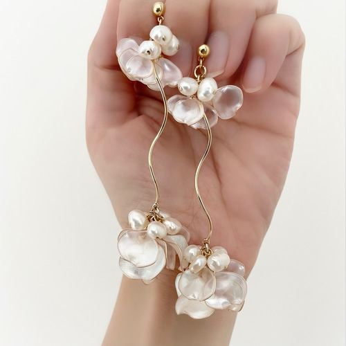 ○花びら ピアス / イヤリング - my's Gallery | minne 国内最大