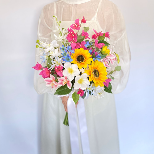 オーダーメイド】ひまわり と プルメリア の ナチュラル クラッチ