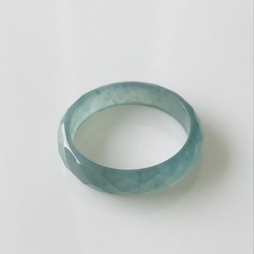楽天市場】グアテマラ産 翡翠 ヒスイ jade くりぬき リング