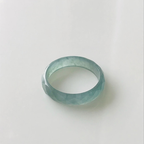 楽天市場】グアテマラ産 翡翠 ヒスイ jade くりぬき リング