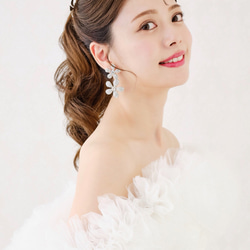 EK18 大ぶりイヤリング　ブライダルイヤリング　ウェディングイヤリング　結婚式  おしゃれ花嫁 2枚目の画像