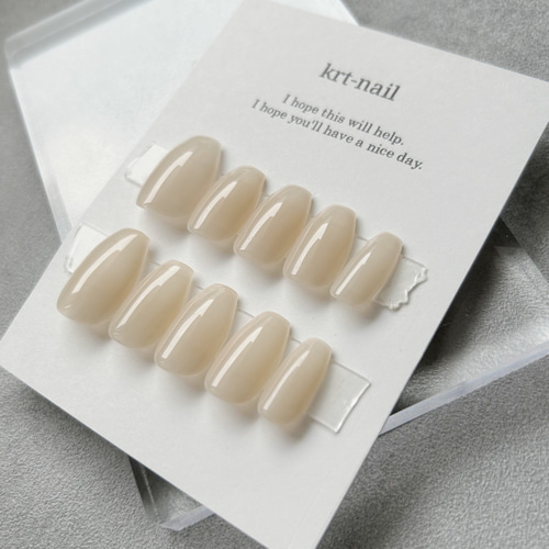 openingsale⭐現品！ネイルチップ 透明感ワンカラー ベージュ ネイル