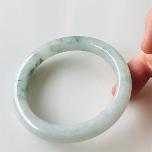 B810-0107] ジェイド JADE ヒスイ 本翡翠 バングル 天然石