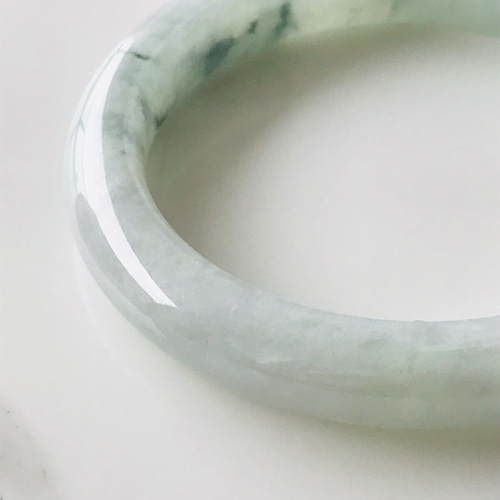 B810-0107] ジェイド JADE ヒスイ 本翡翠 バングル 天然石