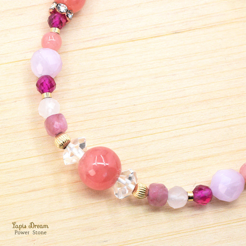 恋愛を実らせて、幸福感を高めるお守り ｜ インカローズ、ピンク