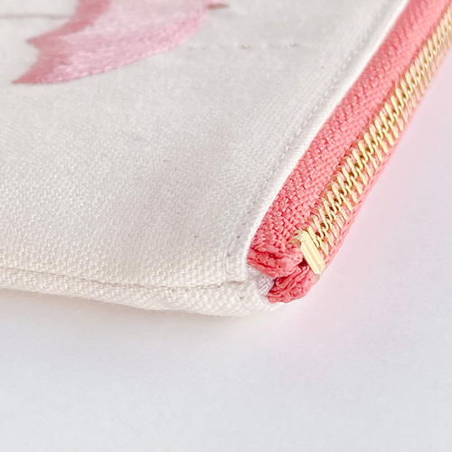 刺繍 フラットポーチ＊紫陽花傘ねこちゃん〈無料ラッピング〉 ポーチ