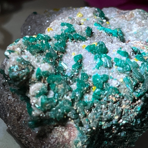 心身のデトックス✿*:・ ダイオプテーズ 翠銅鉱 ラフストーン 原石