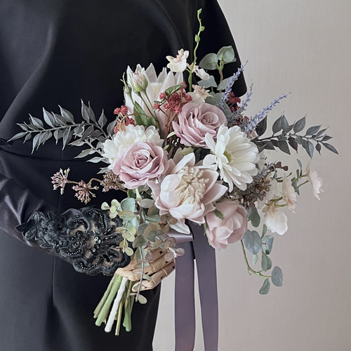 くすみ系が可愛い♡ウェディングブーケ 前撮り 結婚式 アーティ
