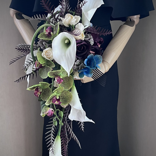 夜更けのハロウィンブーケ ウェディングブーケ 前撮り モダンブーケ