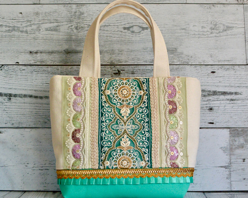 BUBA ミントグリーン 刺繍トートバッグ