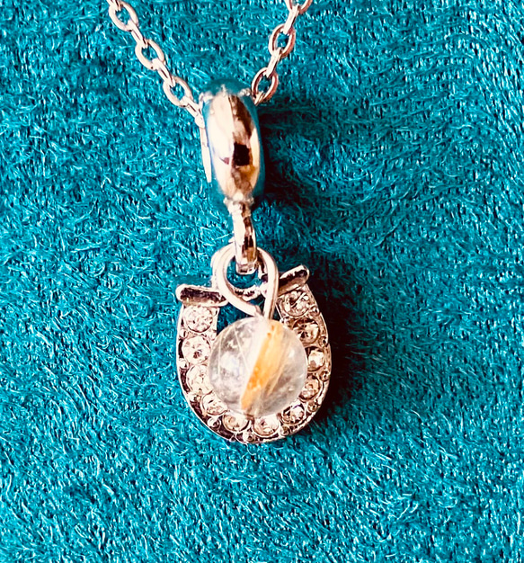 幸運を呼ぶ6mmのルチルクォーツと幸運の馬蹄型ジルコニアのシルバー