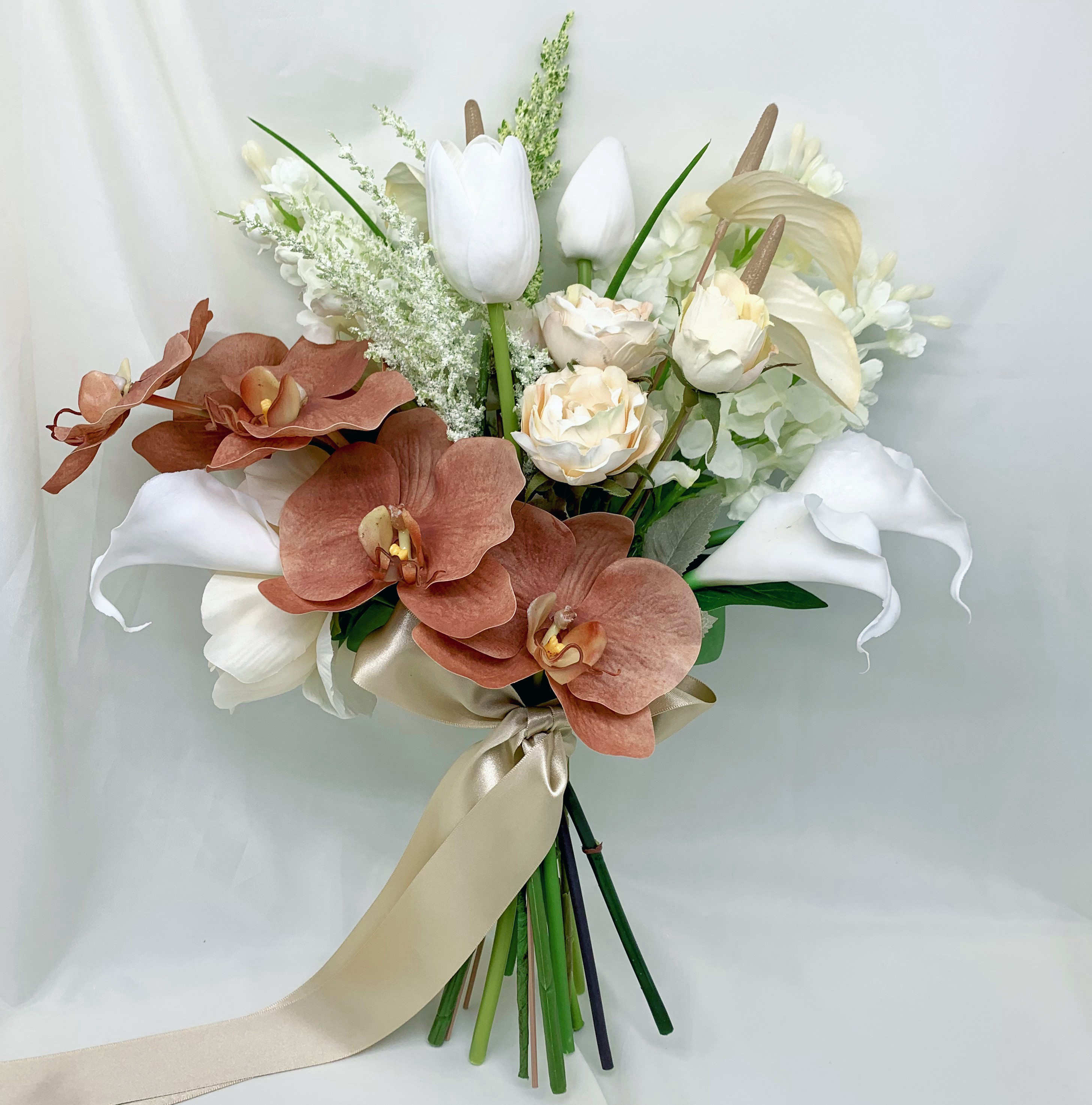 胡蝶蘭♡ニュアンスベージュの韓国風ウェディングブーケ＆ブートニア【アーティフィシャルフラワー/造花ブーケ】